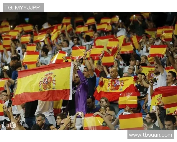 足球明星劈腿事件引发热议背后真相揭秘与公众反应分析